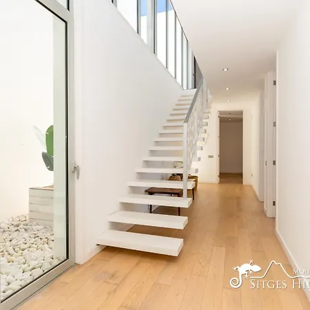 Stunning Views To Sea From Modern El Mirador Near Sitges Villa *