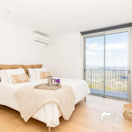 Stunning Views To Sea From Modern El Mirador Near Sitges *