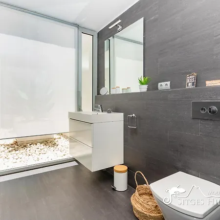 Stunning Views To Sea From Modern El Mirador Near Sitges *